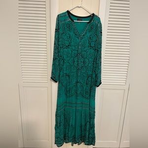 Gorgeous Hale Bob crushed velvet and silk kaftan